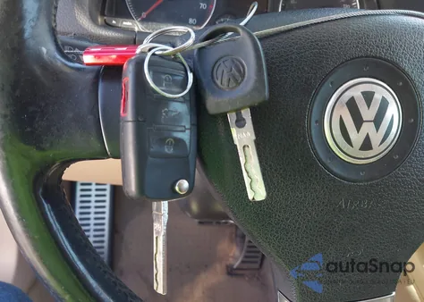 2008 Volkswagen Jetta Se из США, поврежденный, VIN 3VWRM71K18M082315